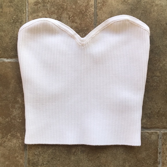 Aritzia Tops - Babaton Sculpting Knit Sweetheart Top White S